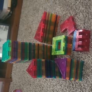 Picasso magnetic tiles